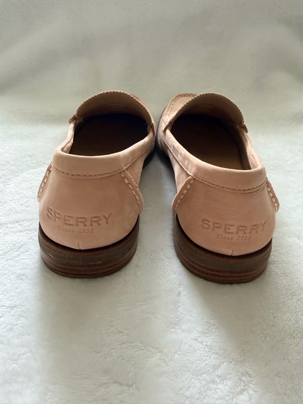 Sperry Seaport Top-sider Women's Blush Leather Penny Loafer - Picture 2 of 9